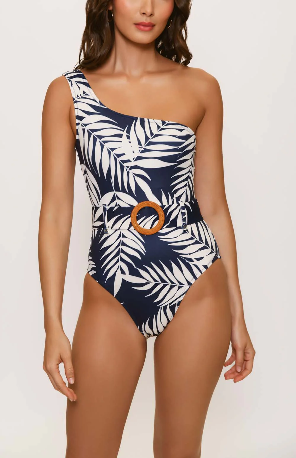 bea one-piece - Image 3