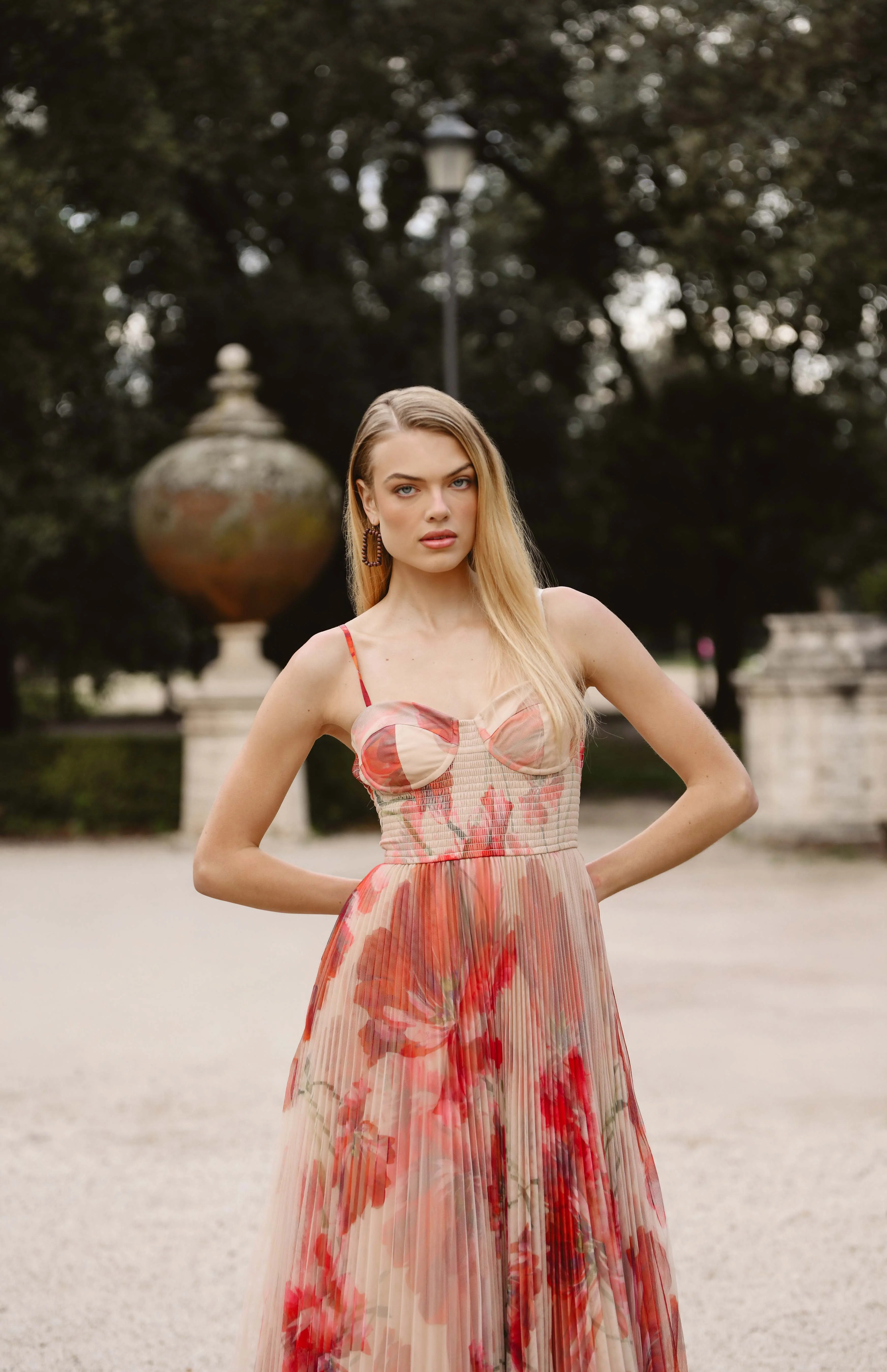 brianna gown - Image 4