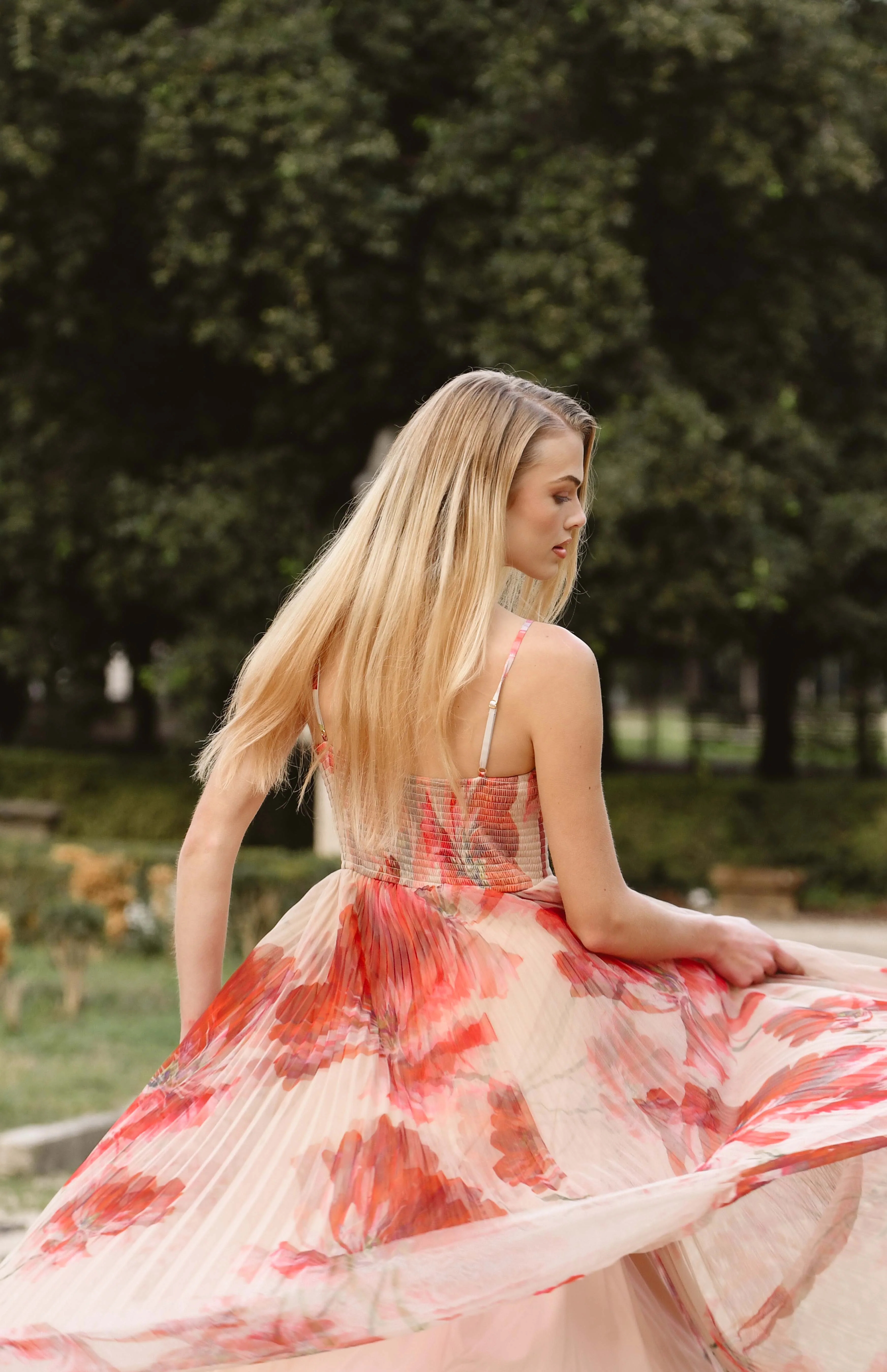 brianna gown - Image 8